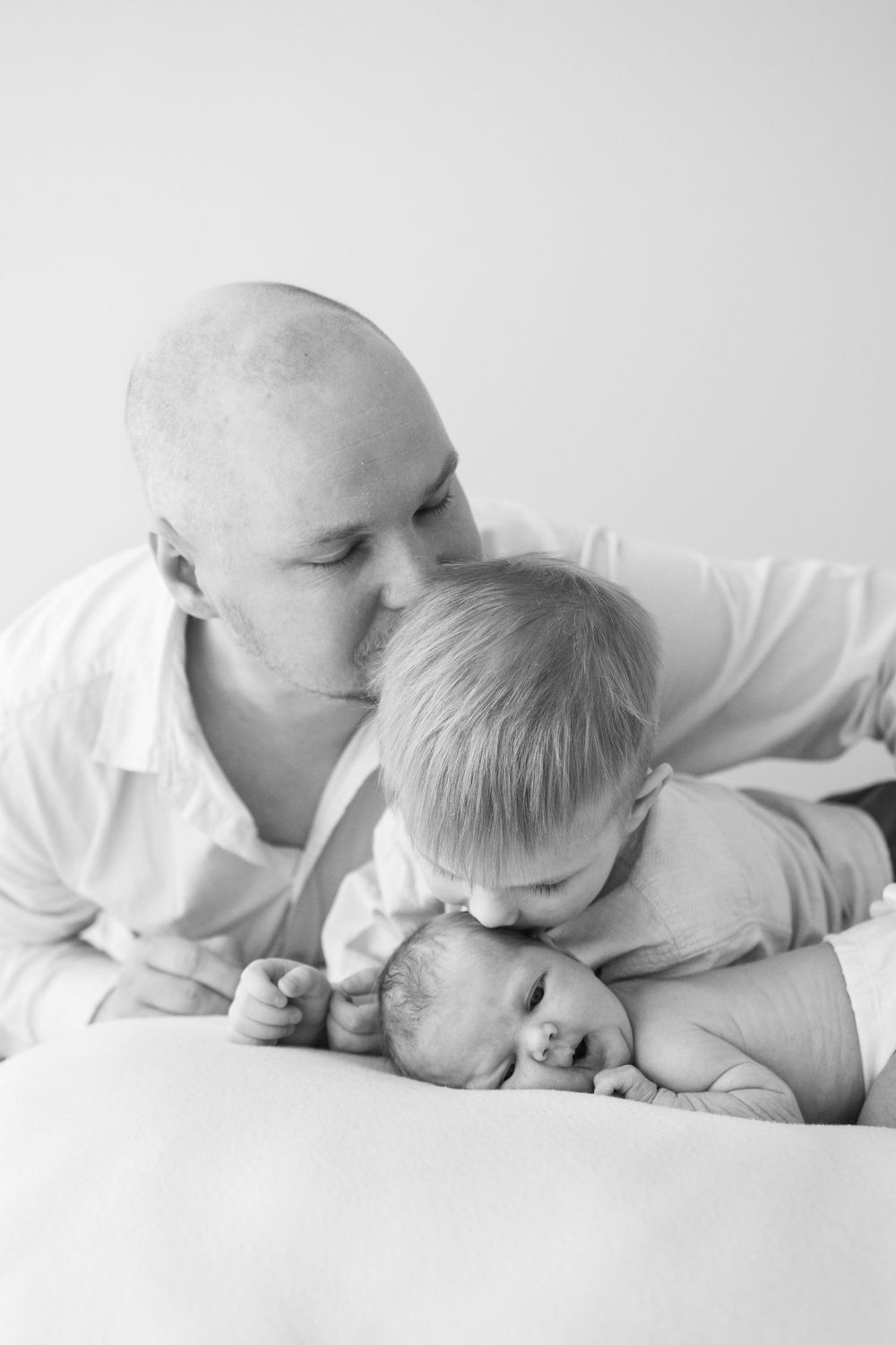 valokuvaus oulu newborn newbornkuvaus vauvakuvaus newbornkuvaaja vauvakuvaaja vastasyntynyt vastasyntyneen kuvaus valokuvaaja vauva