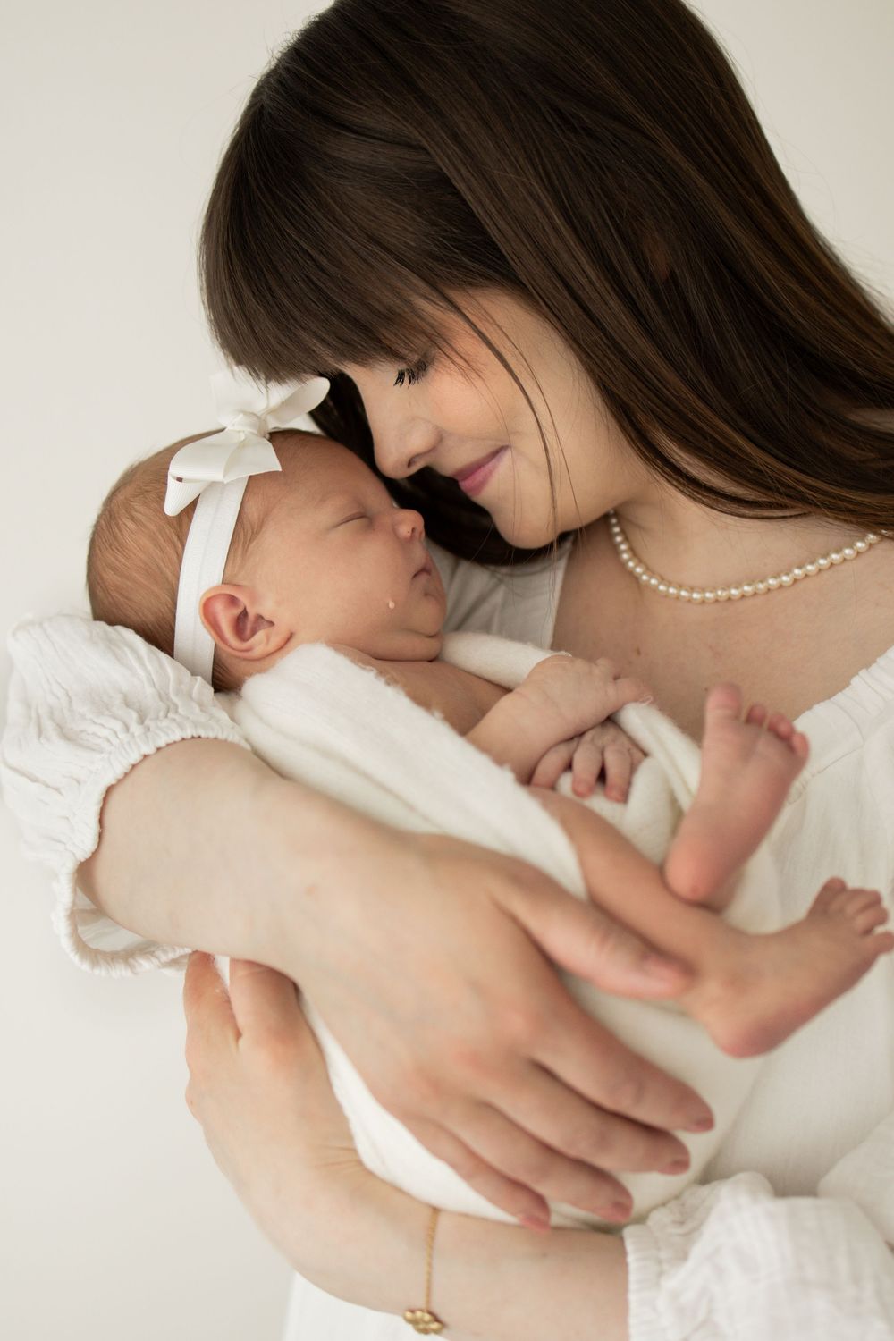 valokuvaus oulu newborn newbornkuvaus vauvakuvaus newbornkuvaaja vauvakuvaaja vastasyntynyt vastasyntyneen kuvaus valokuvaaja vauva