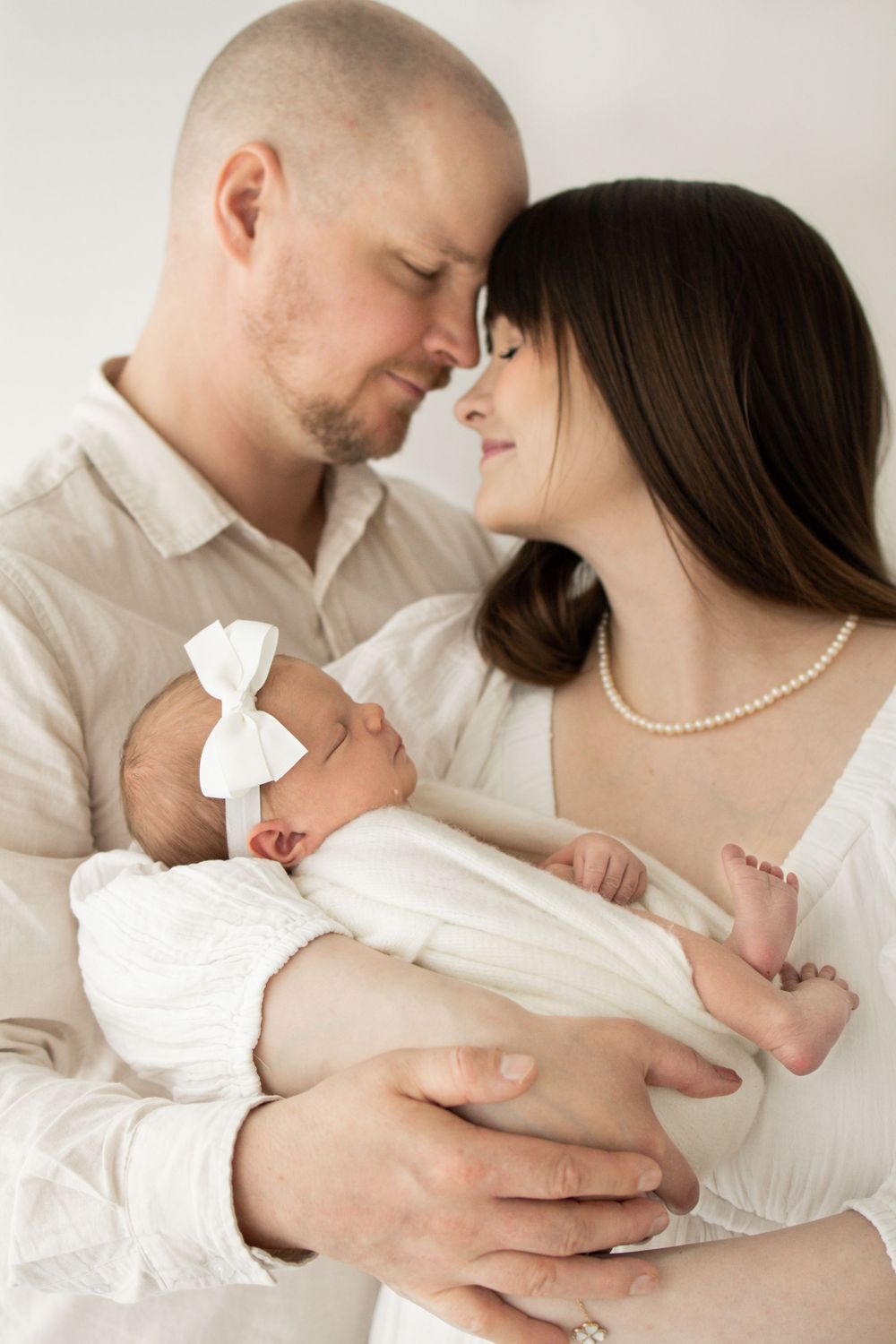 valokuvaus oulu newborn newbornkuvaus vauvakuvaus newbornkuvaaja vauvakuvaaja vastasyntynyt vastasyntyneen kuvaus valokuvaaja vauva