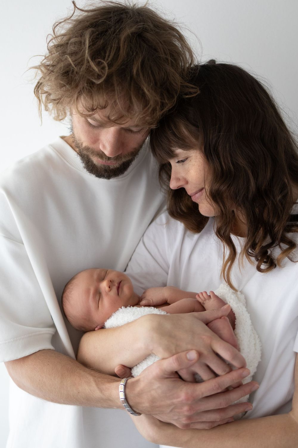 valokuvaus oulu newborn newbornkuvaus vauvakuvaus newbornkuvaaja vauvakuvaaja vastasyntynyt vastasyntyneen kuvaus valokuvaaja vauva