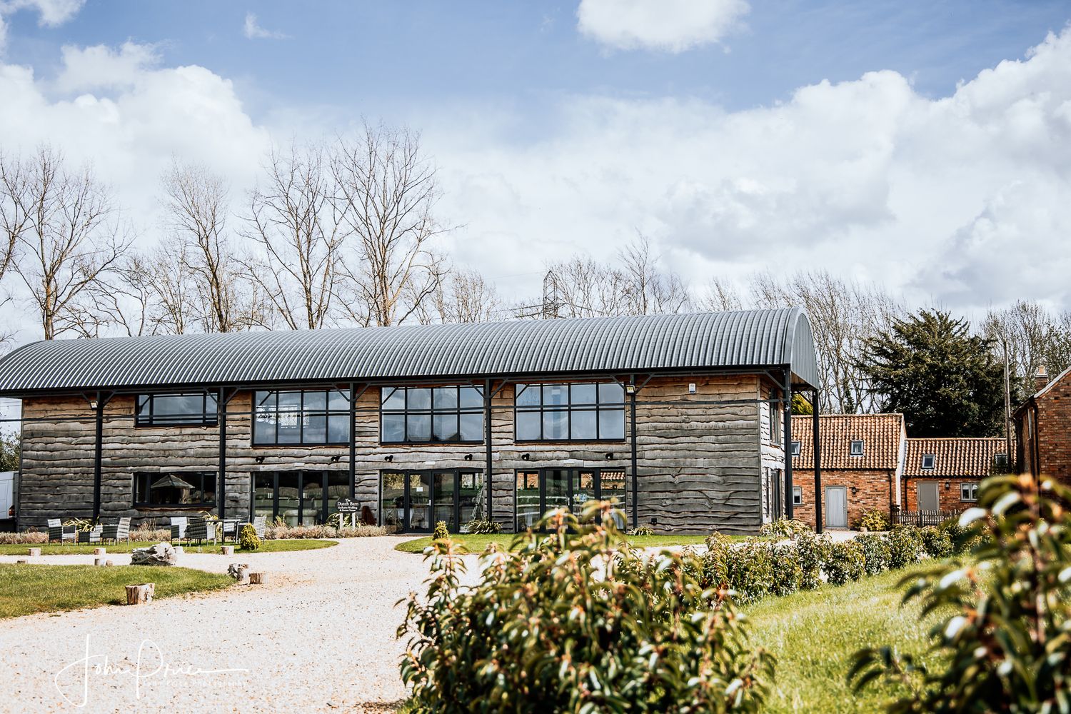 Oddhouse Farm wedding venue