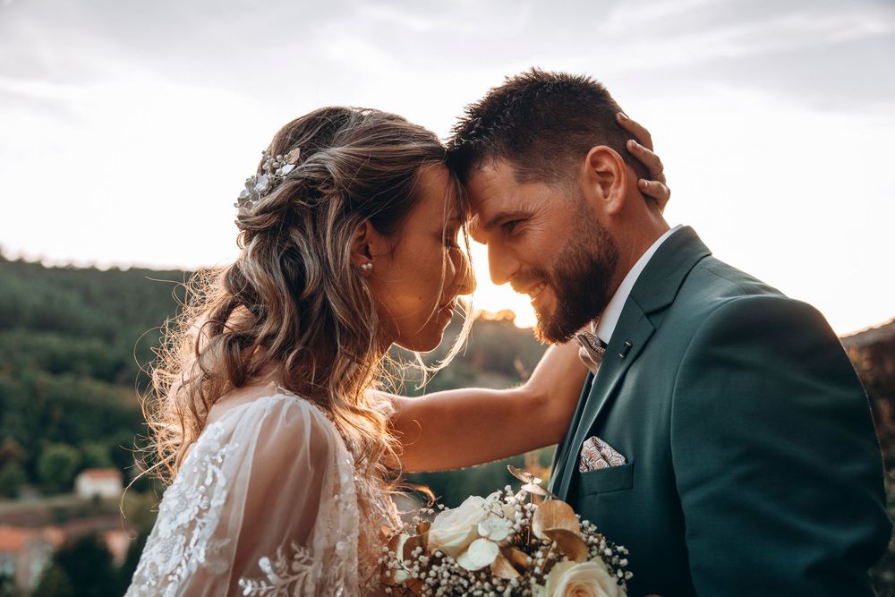 Photographe de mariage bohème, simple, naturel et authentique en Haute-Loire, Loire, Puy de dôme , Ardèche (43,42, 63, 07)