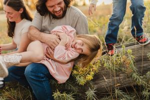 Family Photographer based in Centennial Colorado. Denver Colorado photographer for maternity, newborn, baby milestones & Family