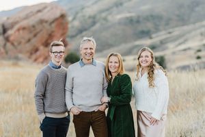 Red Rocks Family photographer in Morrison Colorado. Colorado family photo session in Morrison Colorado at Red Rocks Park.