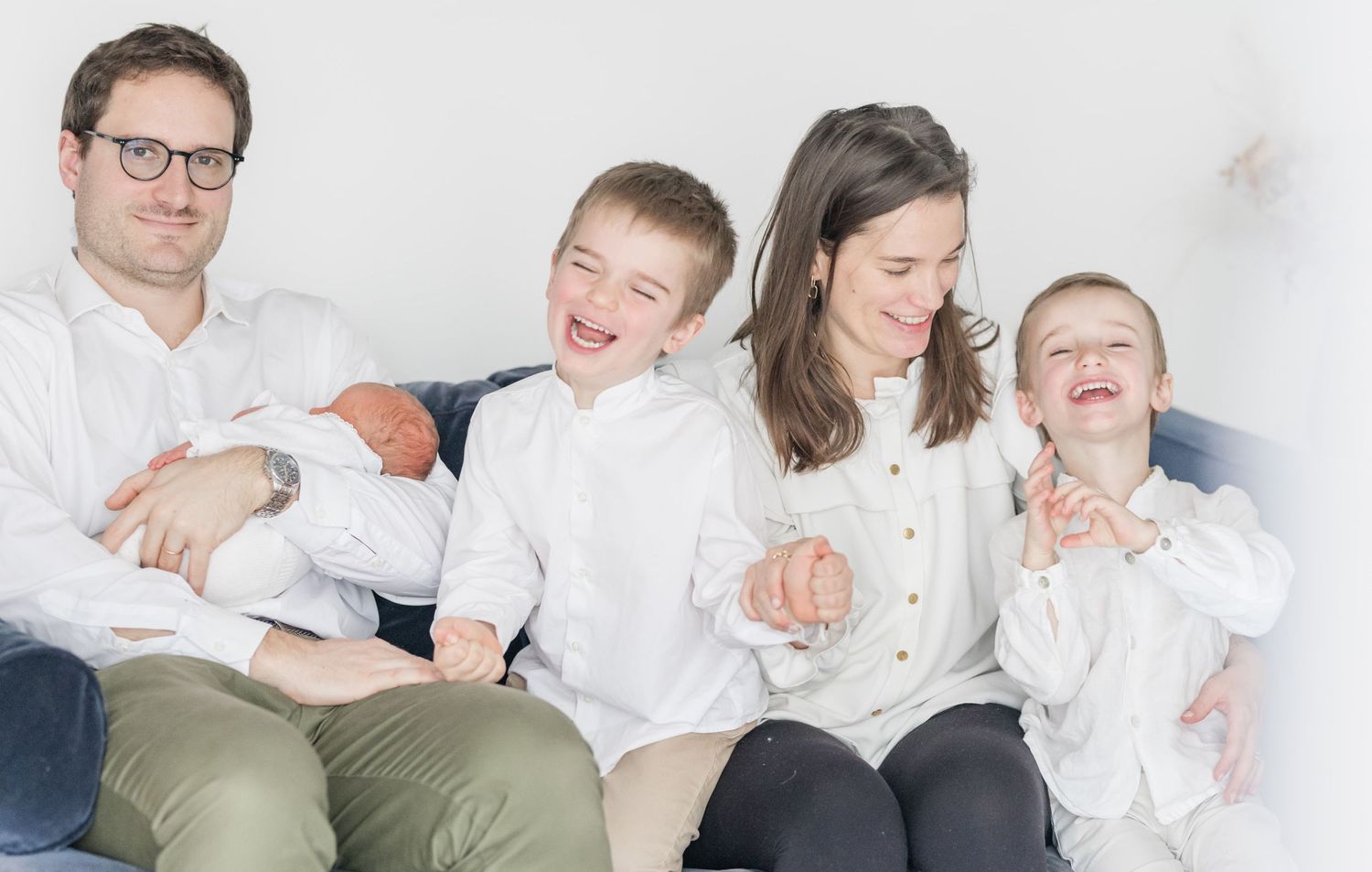 rire lors d'un shooting famille