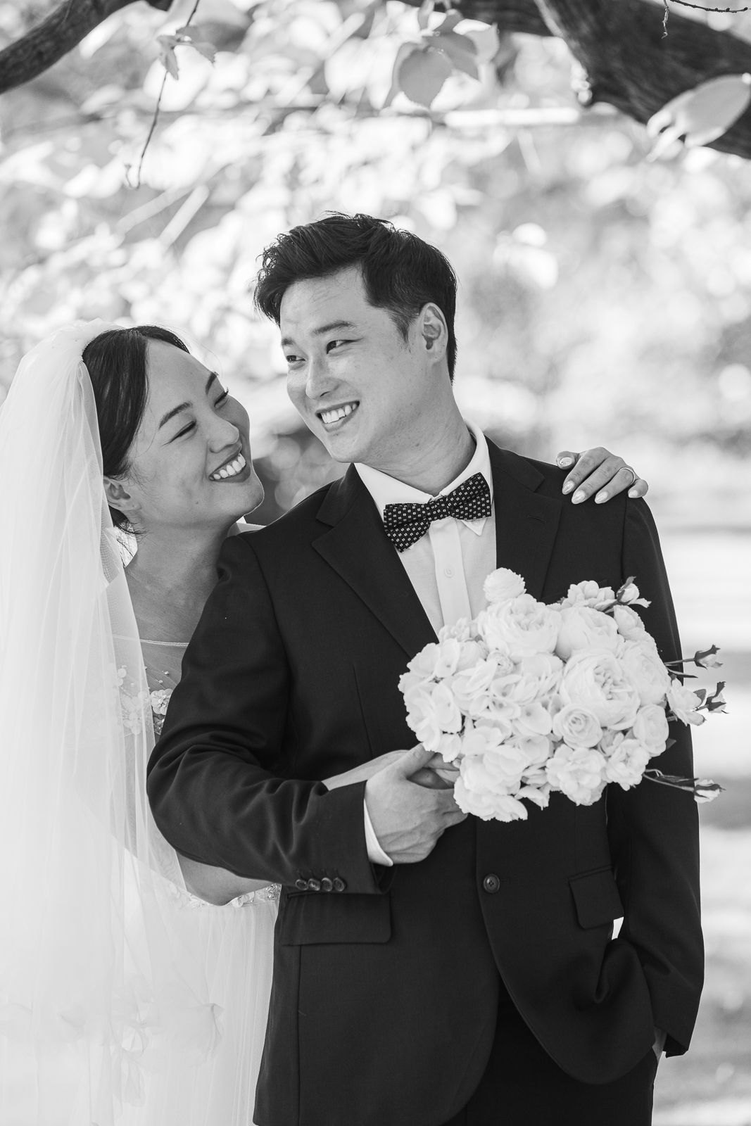 Melbourne wedding photographer captures the infectious happiness of a bride and groom on their wedding day