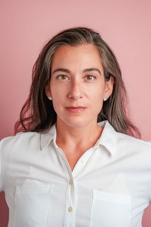 Corporate headshot of business professional in Dallas, Texas photographed by MB Video Productions
