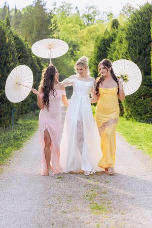 wedding photographer bridal party vancouver