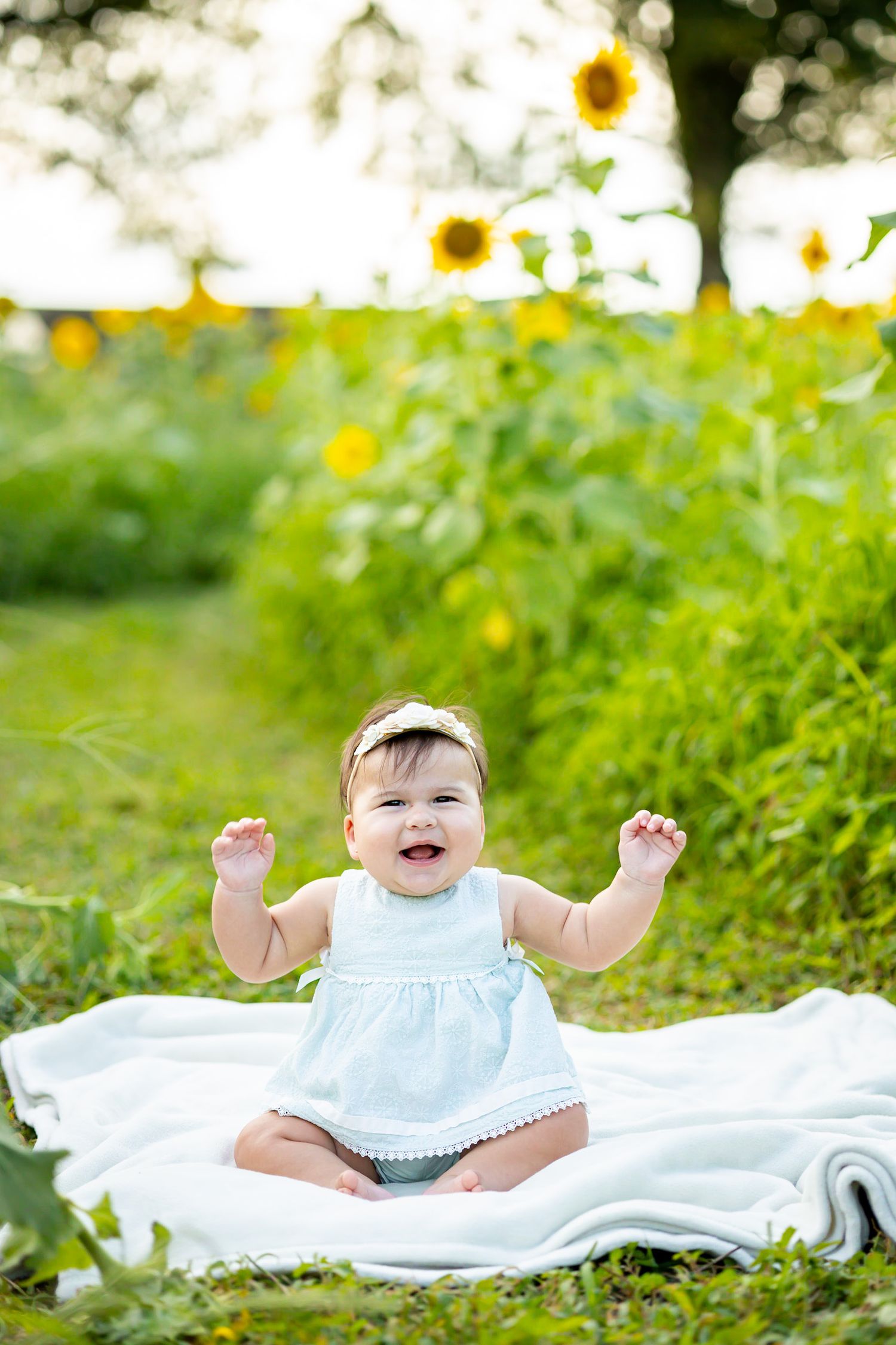 Sunflower photo session prep guide, Chesterfield Berry Farm, Richmond, VA