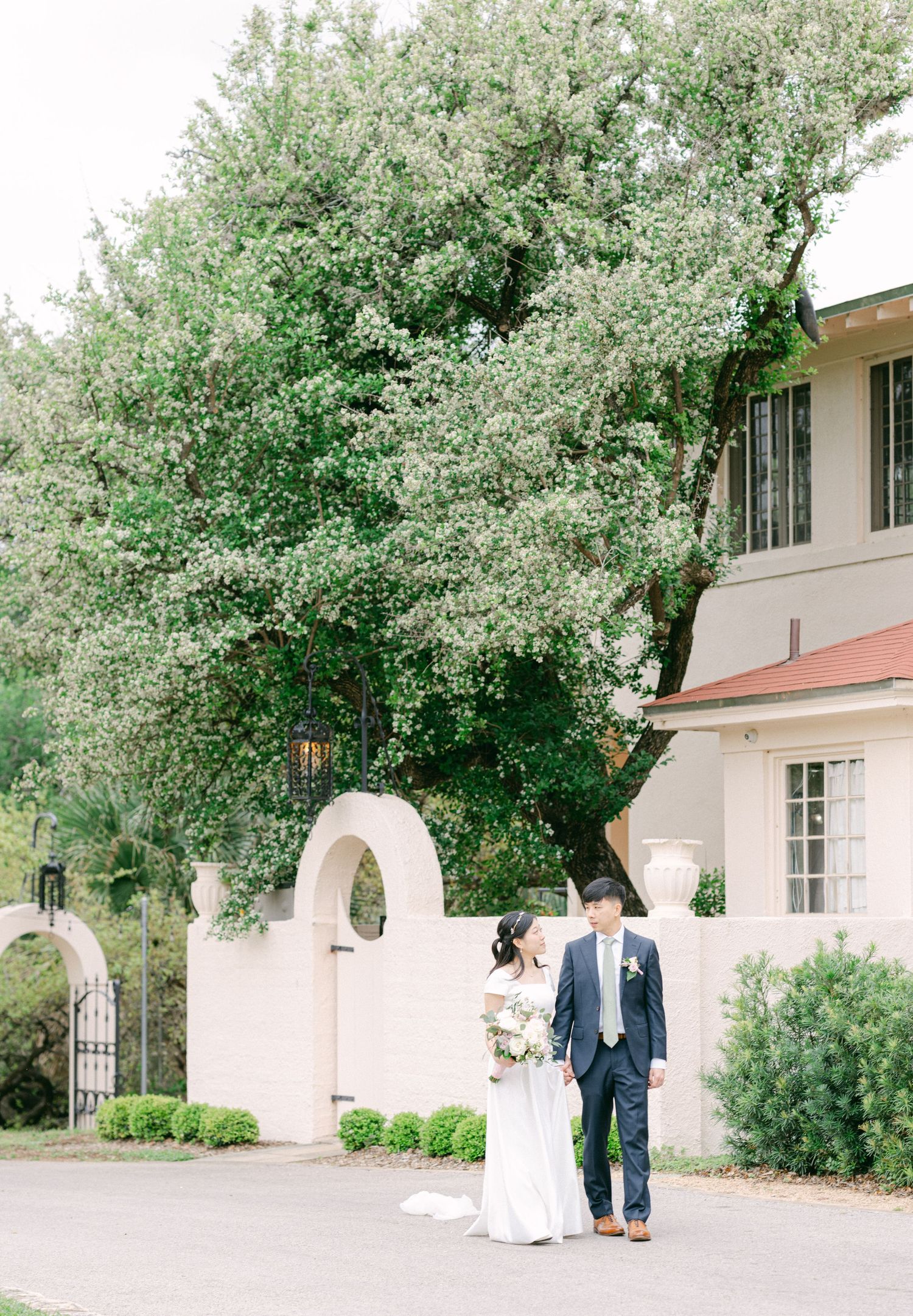 Annie Strever Editorial Fine Art Wedding Photography Laguna Gloria The Contemporary Austin Texas Elopement Italian Villa