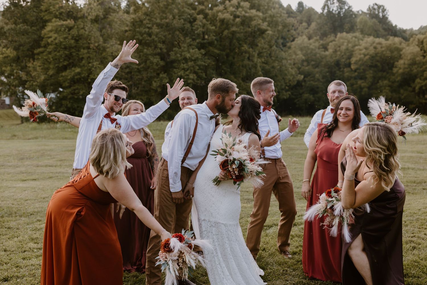 Ultimate Wedding Planning Checklist for Knoxville Brides