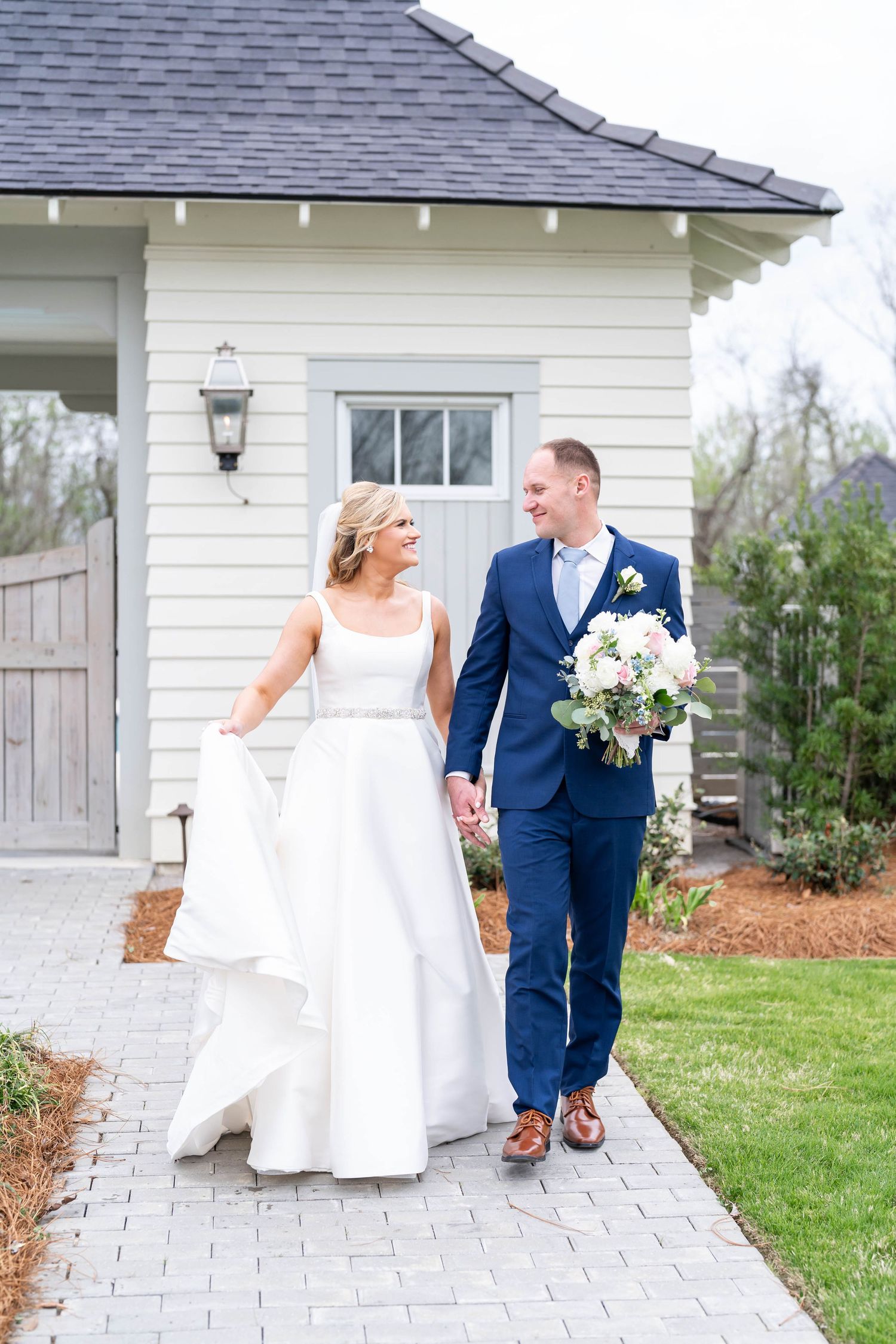 bride and groom Pointe Marie baton rouge