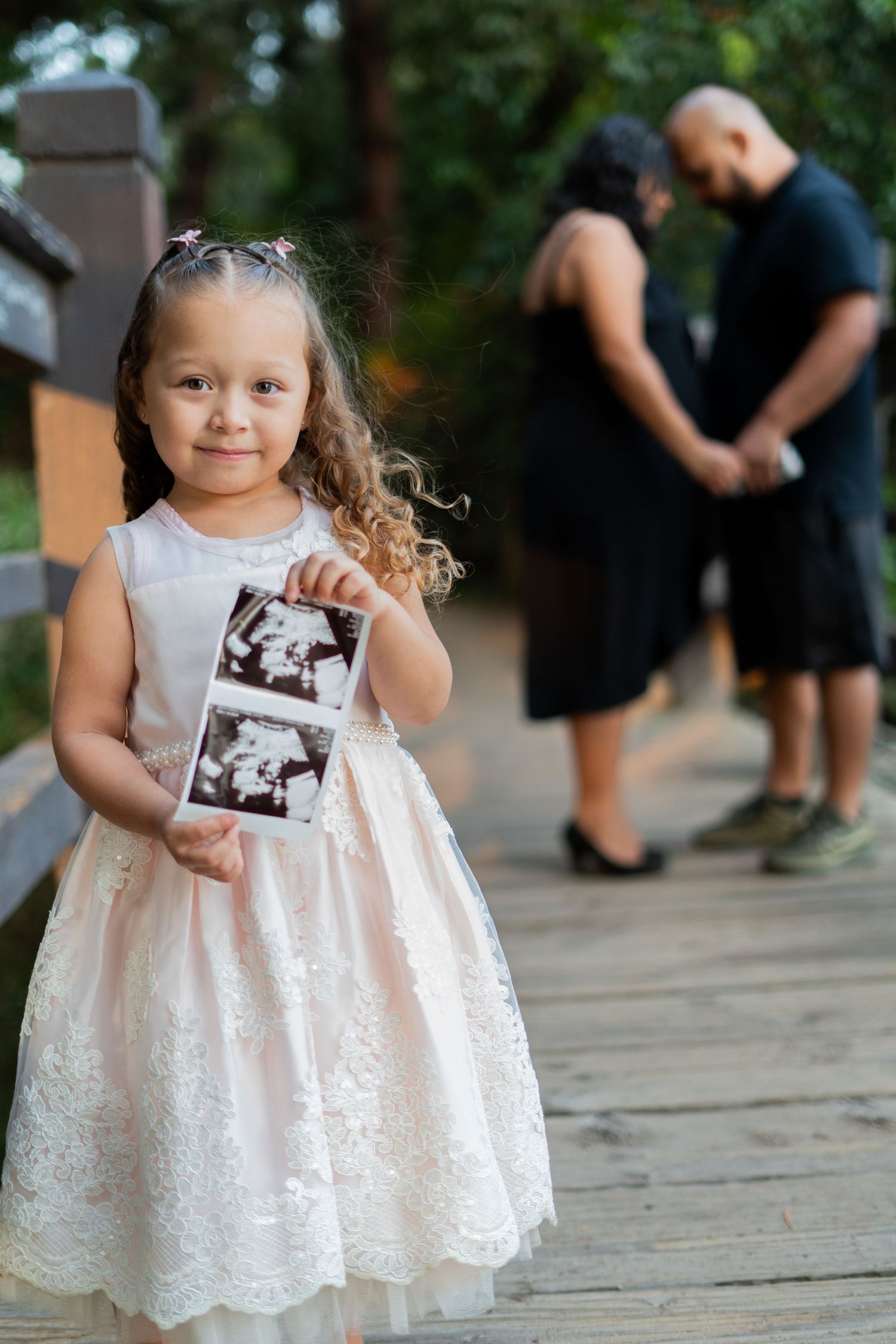 maternity photographer
family photographer
Fresno photographer