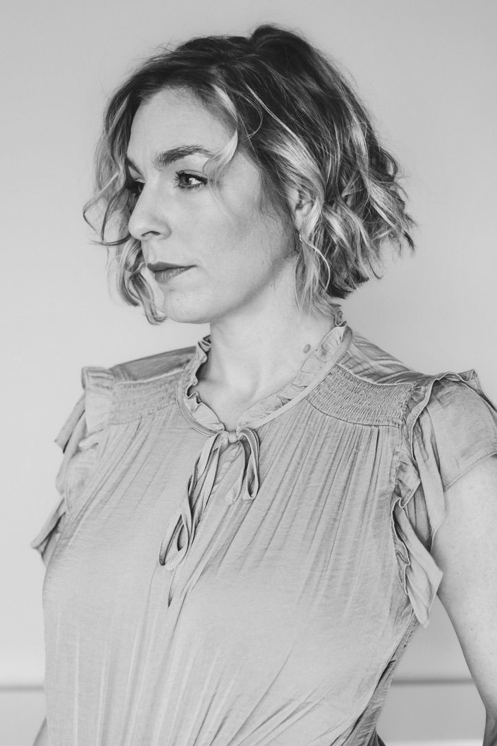 Alison of Lumenali Photography: Kingston, Ontario, Canada. Serving Ontario, Quebec. Open to travel!