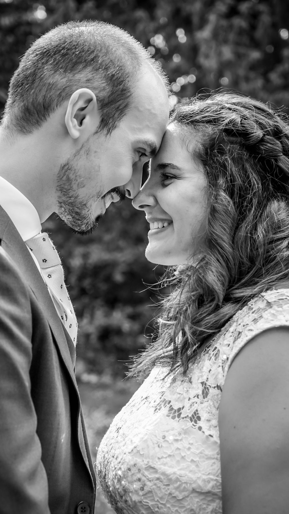 Photo de mariage, couple photographié par Chloé Cabanes