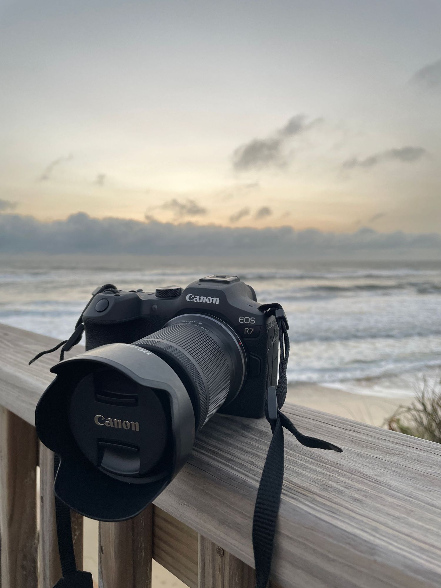 Gear shot of the Canon R7 at the beach