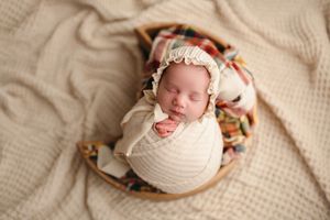 newborn photographer near me