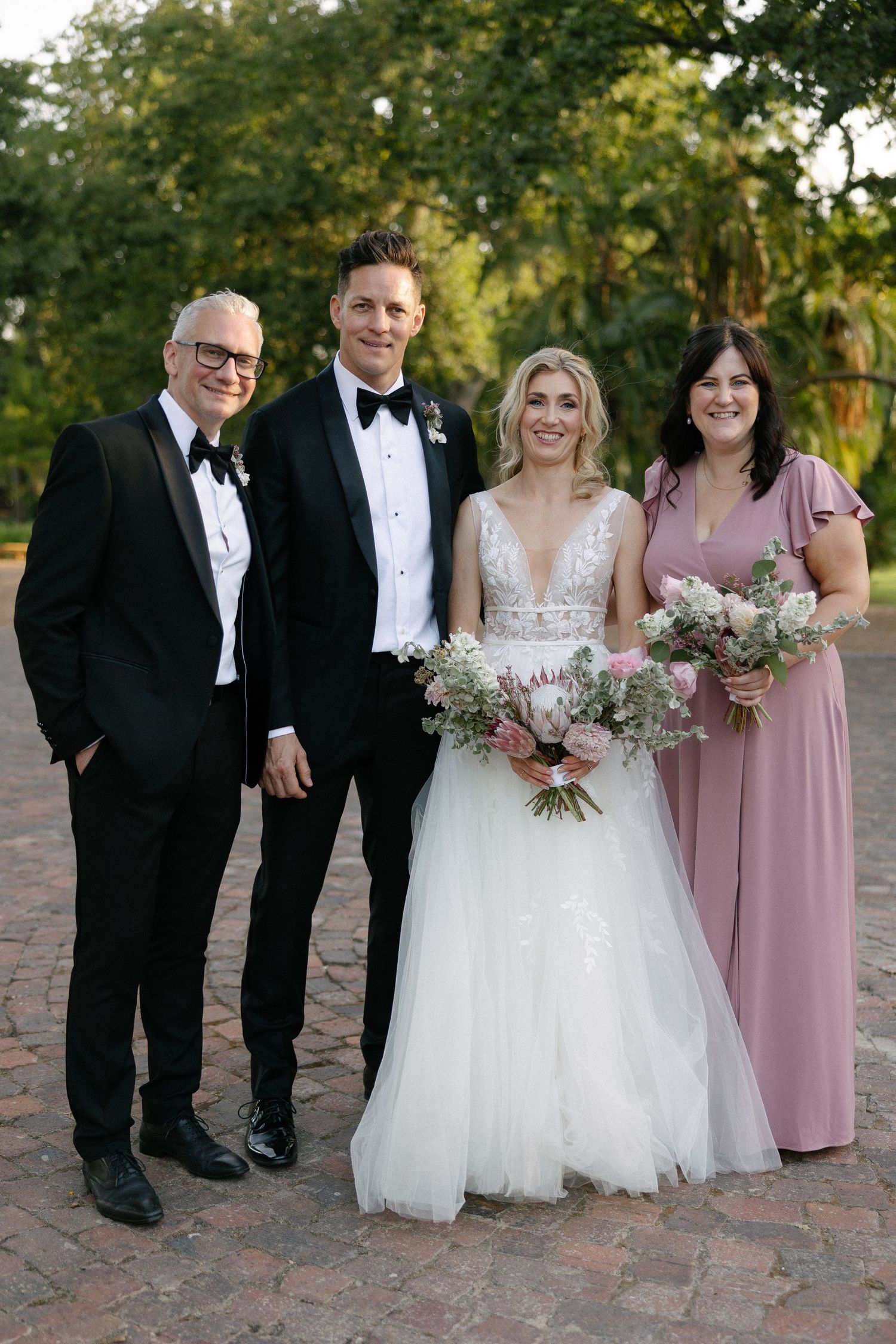 Aishling and Hendrik at Nooitgedacht Estate in Stellenbosch, documentary wedding photos capturing celebrations and beautiful portraits.