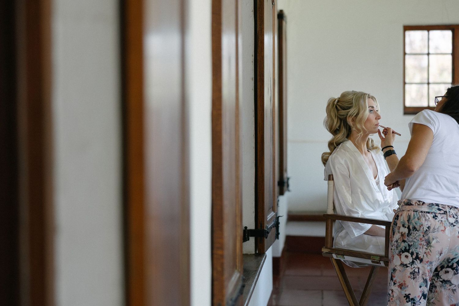 Aishling and Hendrik at Nooitgedacht Estate in Stellenbosch, documentary wedding photos capturing celebrations and beautiful portraits.