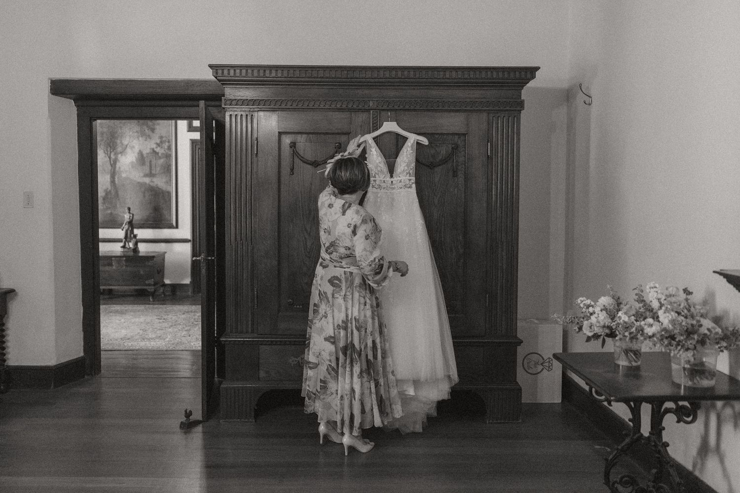 Aishling and Hendrik at Nooitgedacht Estate in Stellenbosch, documentary wedding photos capturing celebrations and beautiful portraits.