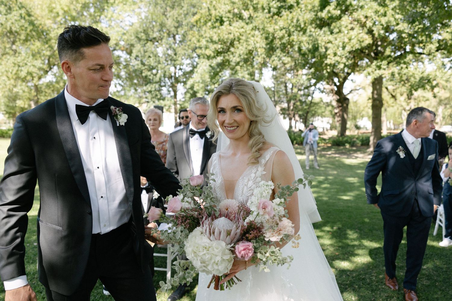Aishling and Hendrik at Nooitgedacht Estate in Stellenbosch, documentary wedding photos capturing celebrations and beautiful portraits.
