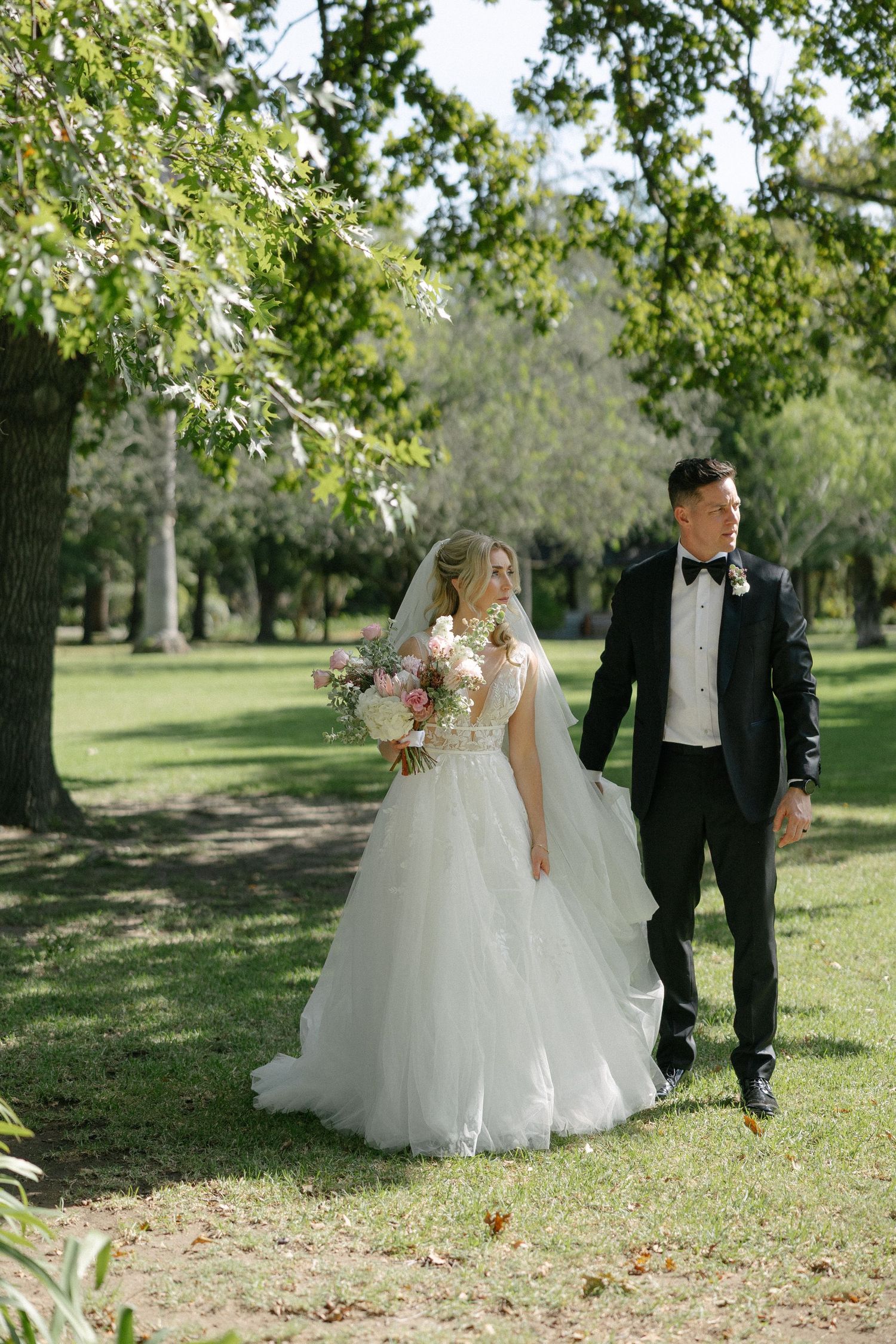 Aishling and Hendrik at Nooitgedacht Estate in Stellenbosch, documentary wedding photos capturing celebrations and beautiful portraits.