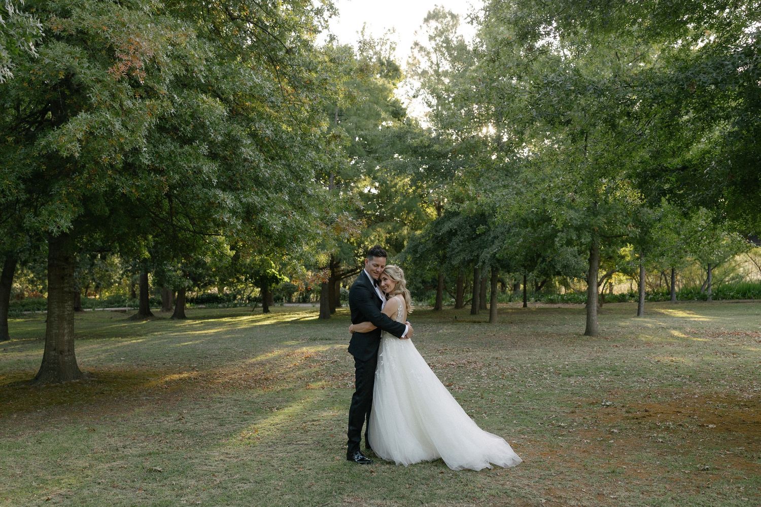 Aishling and Hendrik at Nooitgedacht Estate in Stellenbosch, documentary wedding photos capturing celebrations and beautiful portraits.