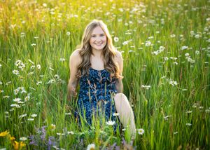 Carlton MN senior grad photos in field
