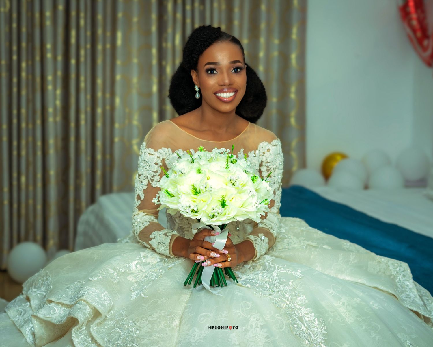IMAGE OF A BRIDE SITTING ELEGANTLY BEFORE HER CHURCH PRONUNCIATIONS
