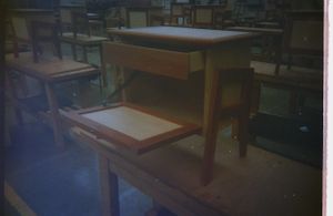 Photo argentique de l'atelier de menuiserie du Lycée Frédéric Ozanam à Cesson-Sévigné