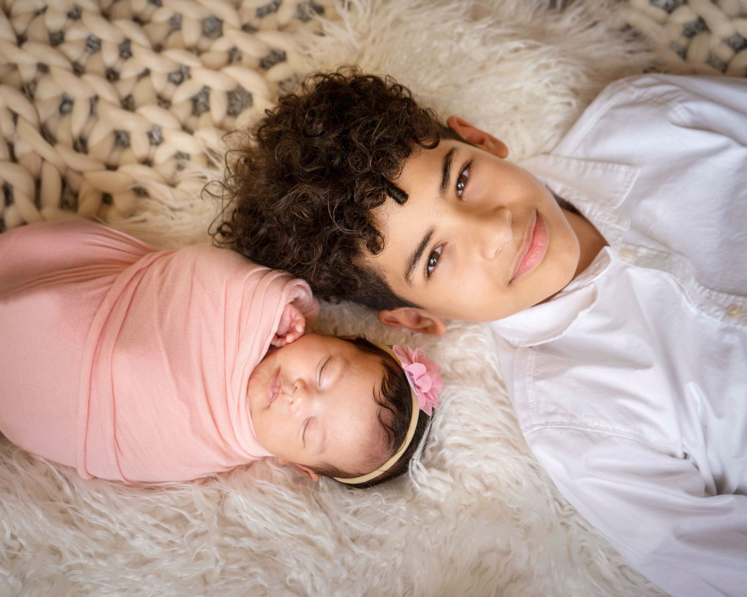 newborn, recien nacido, futuros padres, baby, new parents, dad, mom, bebes, babies, nena, recien nacida, baby on board, Alpharetta, sibiling