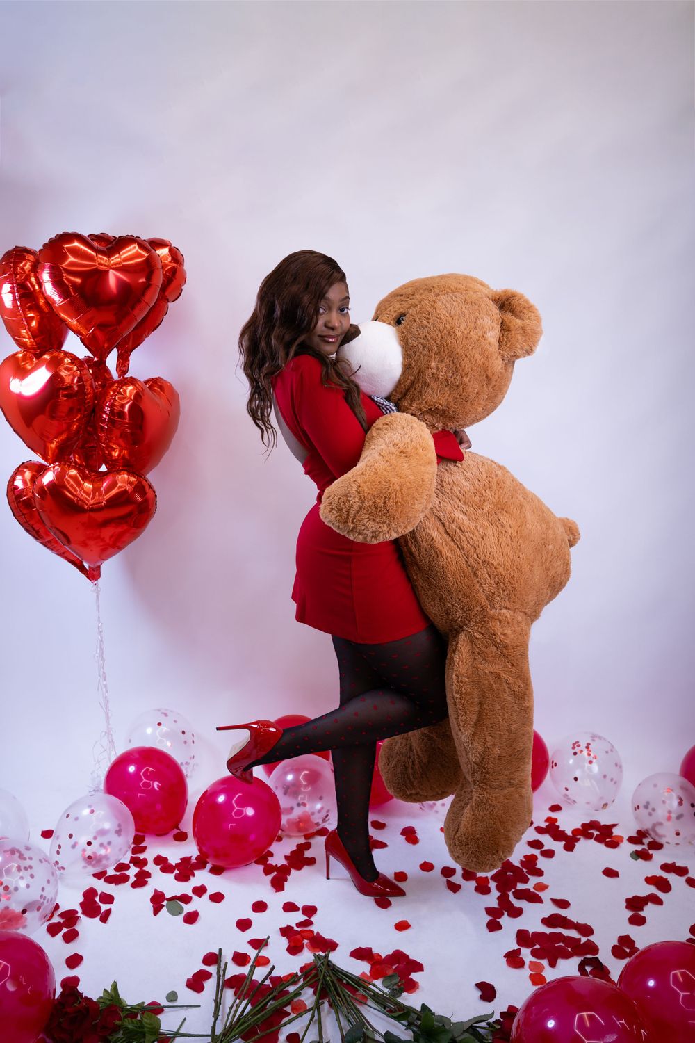 Valentine’s photo session in Griffin, GA, with a cozy setup