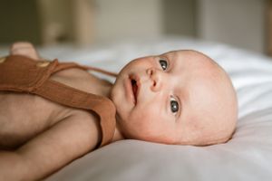 baby. newborn, in home, at home session, baby feet, close ups, sweet moments