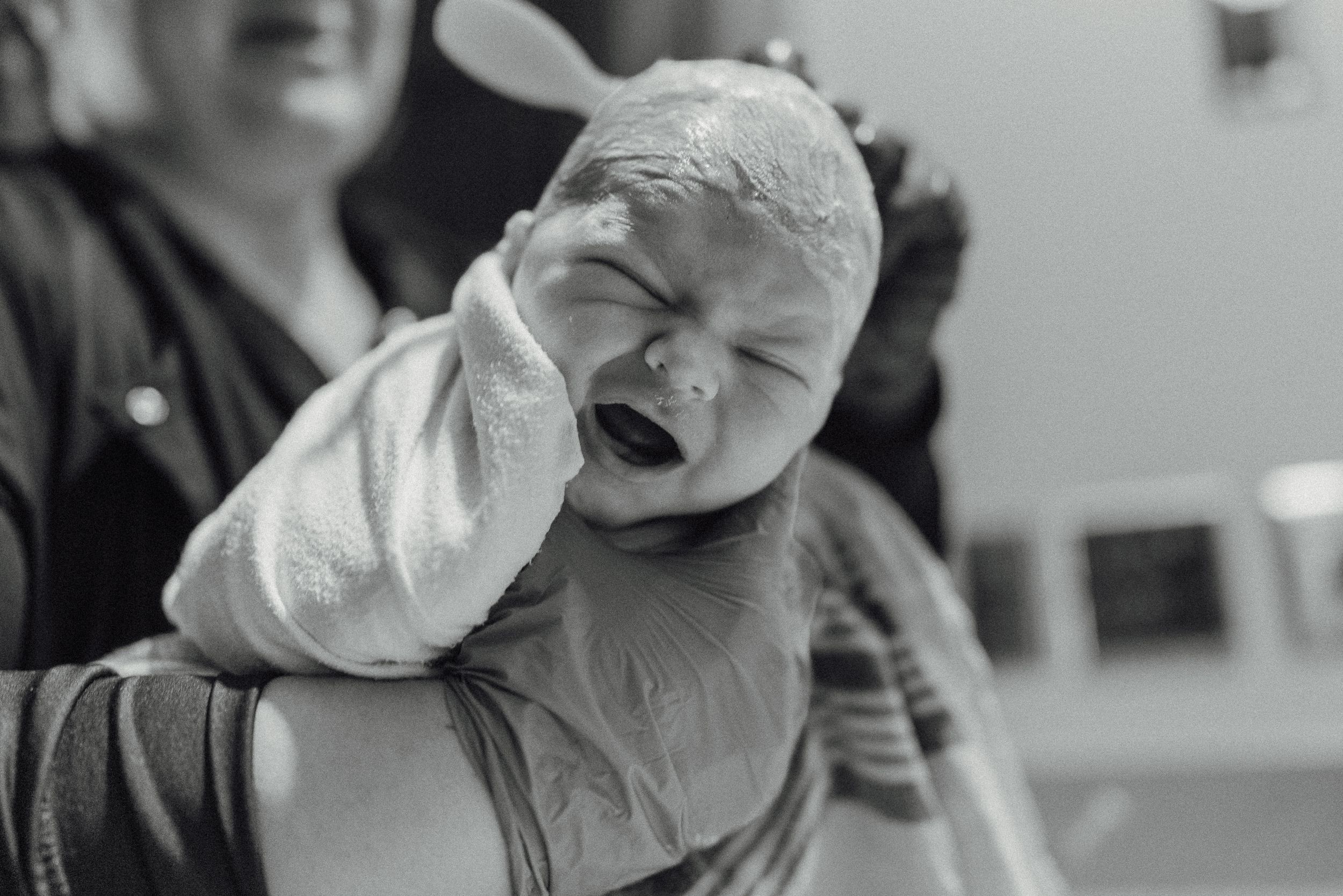 fresh 48, new baby, just born, birth, firsts, hospital photoshoot
