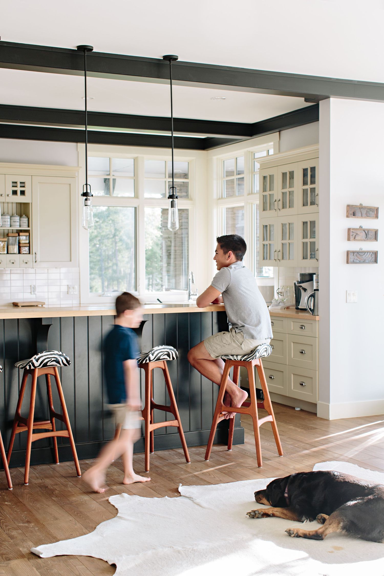 interior family kitchen portrait
