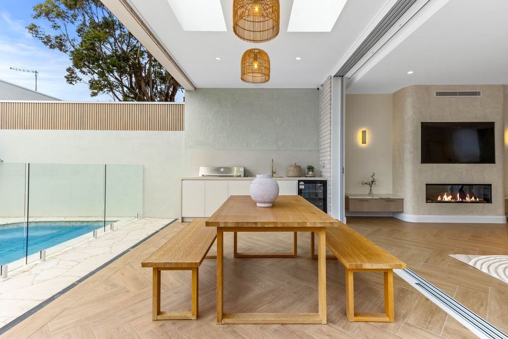 Real estate photography of an undercover outdoor entertaining space