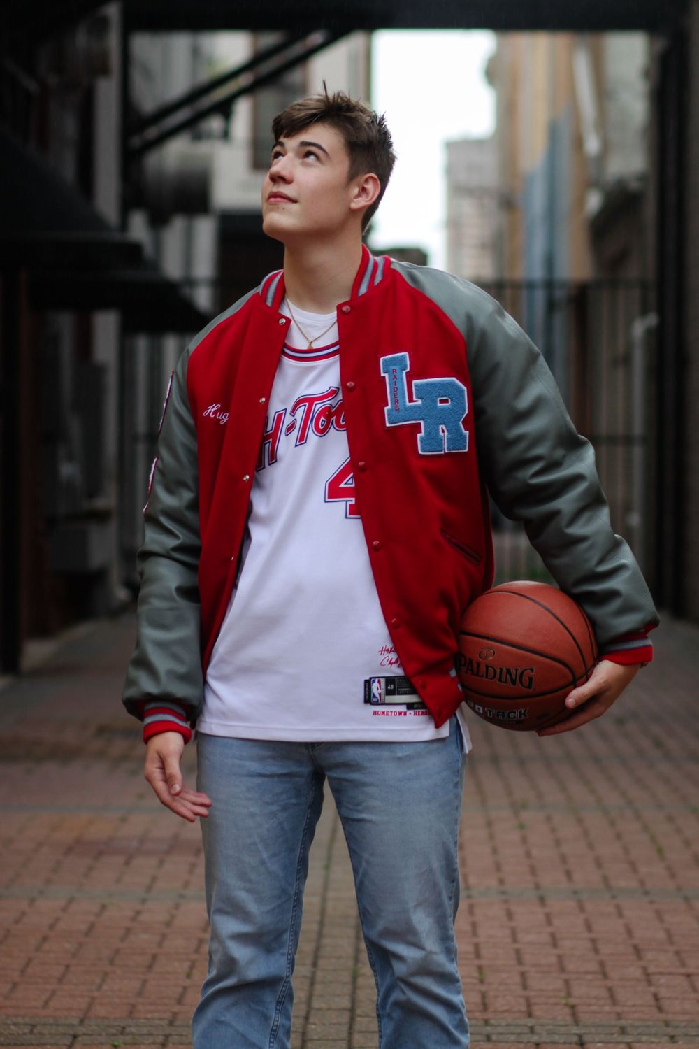 SENIOR