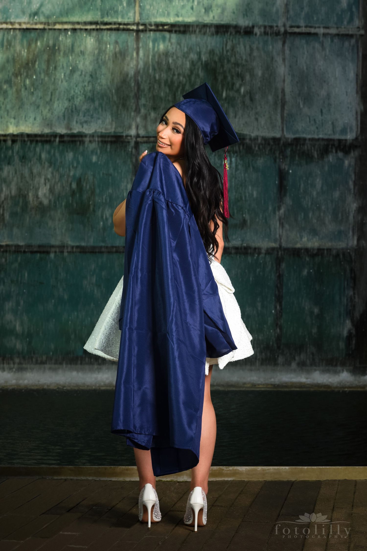 Senior Sessions Dallas Senior Photographer Senior Session packages fotolilly photography DFW's Best Senior Photographers Graduation Photos