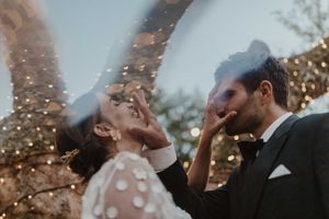 bride and groom dancing at Quinta da Eira reception