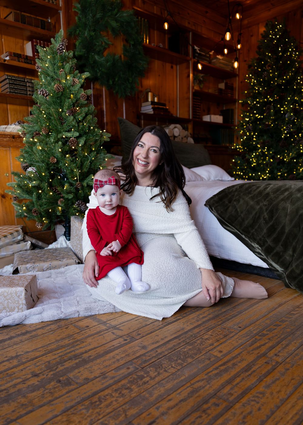 Christmas family photography. Brampton family photographer. The Ruby Manor Christmas photography