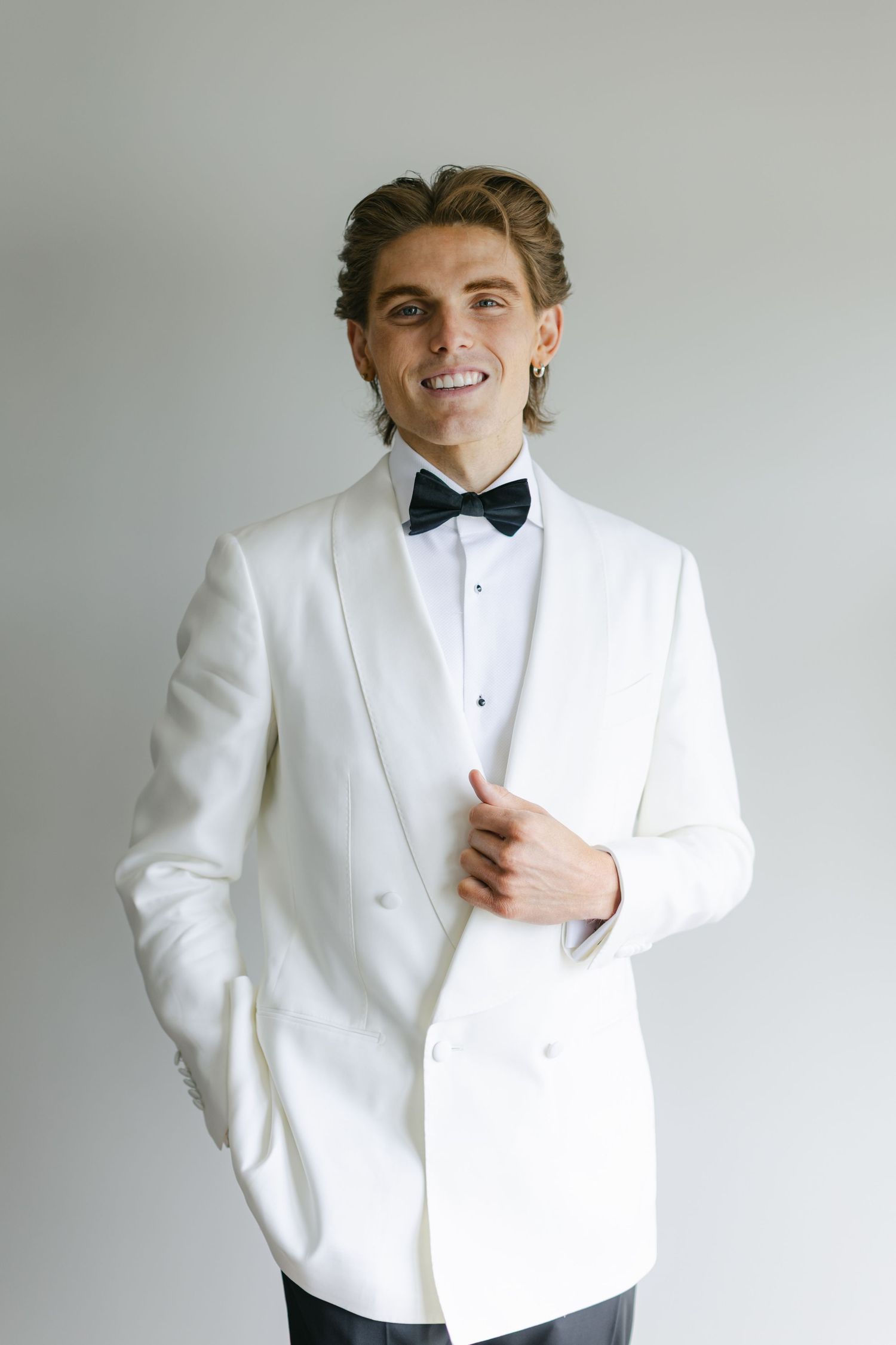 The Armour House Wedding in Lake Forest, IL - Groom Portraits