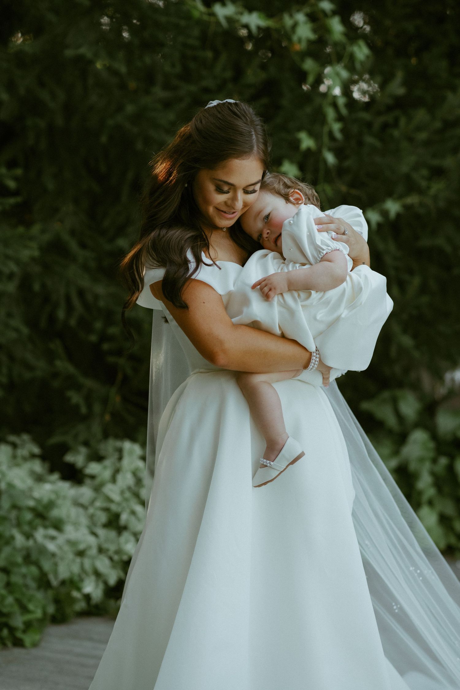 Wedding photographer Davenport IA, wedding photographer Bettendorf IA, wedding photographer Dubuque IA, wedding photographer Moline IL, Des