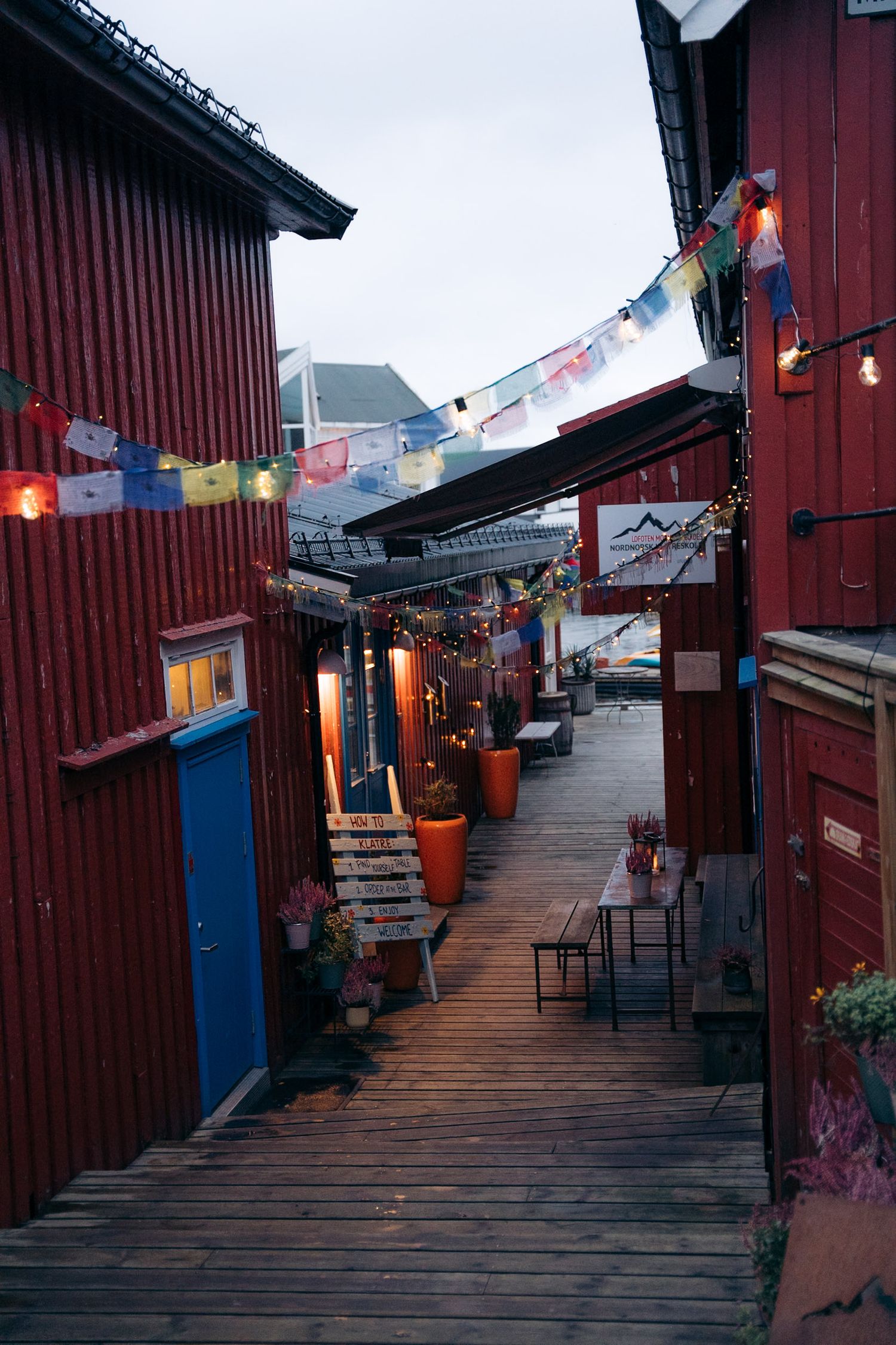 ruelle rorbuer henningsvaer lofoten