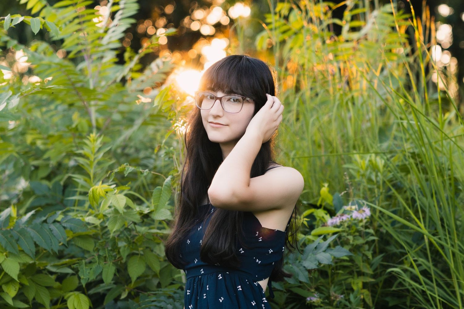 madison wi high school senior picture rep team influencers social media content seasonal photoshoots fun experience wisconsin cap and gown
