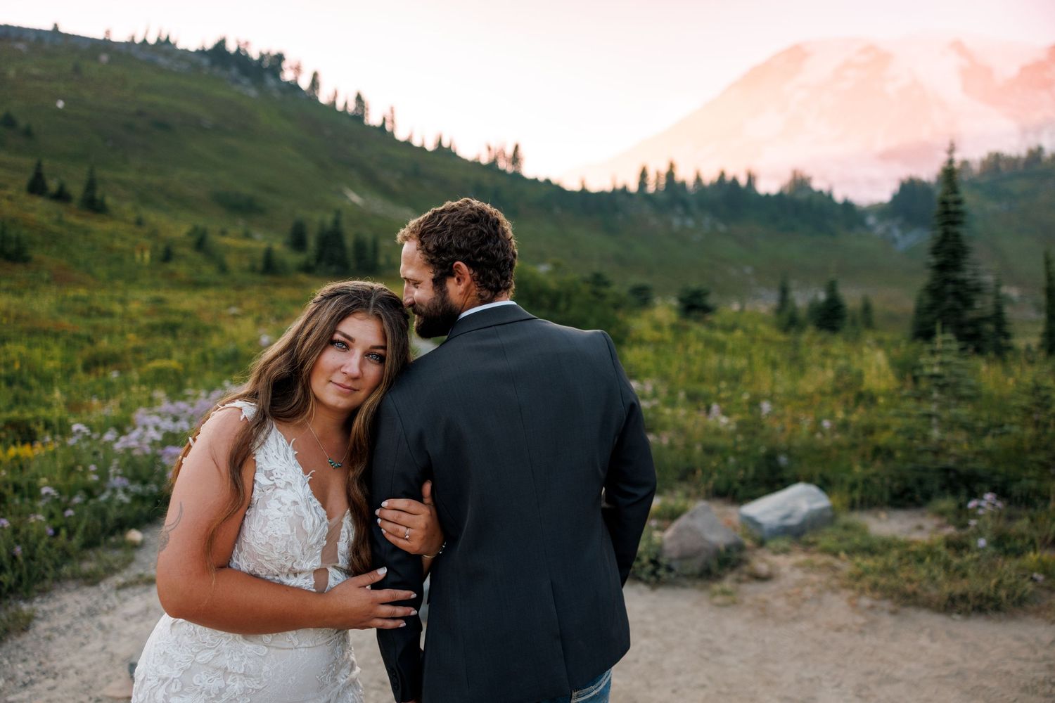 storytelling PNW adventure elopement photography