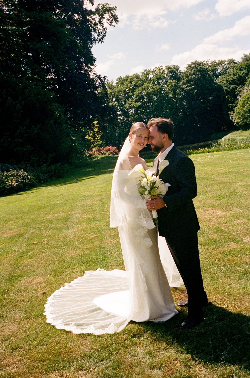 35mm on film wedding France wedding destination wedding trouwen in Frankrijk chateau wedding bruiloft