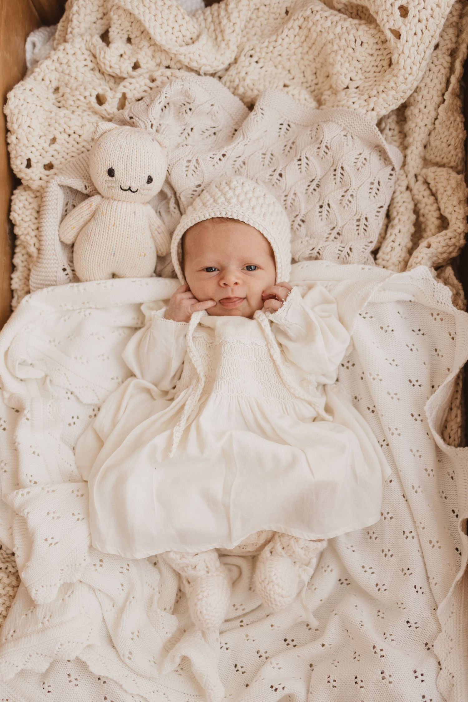 Geelong Lara Torquay Ocean Grove Barwon Heads newborn maternity pregnancy family motherhood couples photographer photography photoshoot