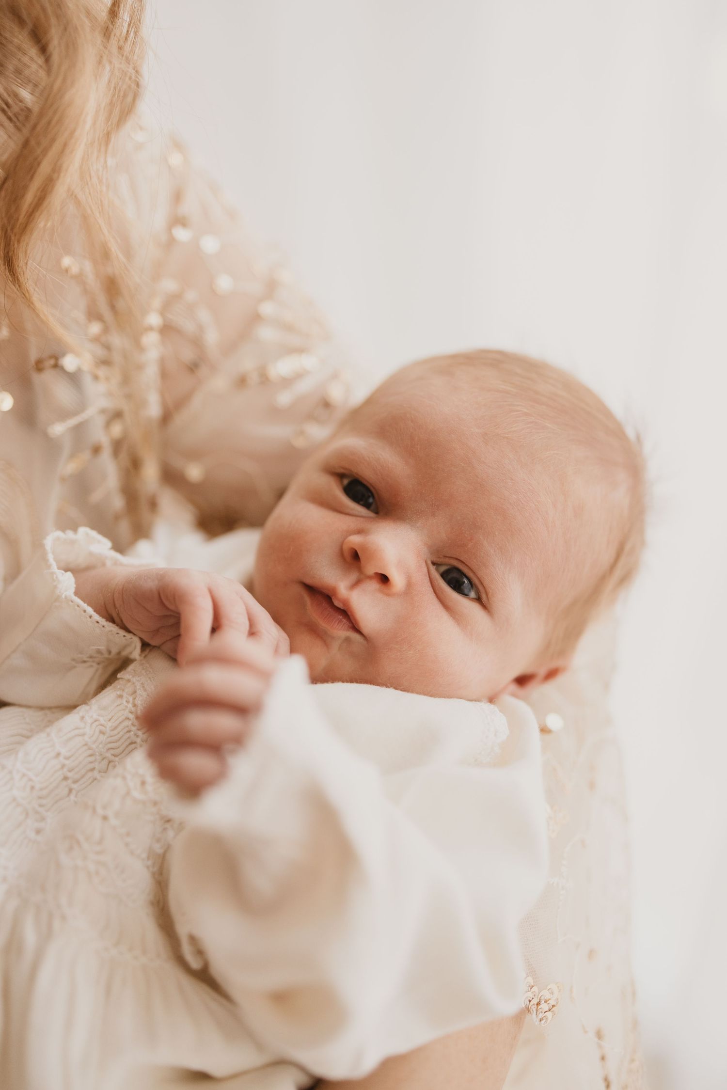 Geelong Lara Torquay Ocean Grove Barwon Heads newborn maternity pregnancy family motherhood couples photographer photography photoshoot