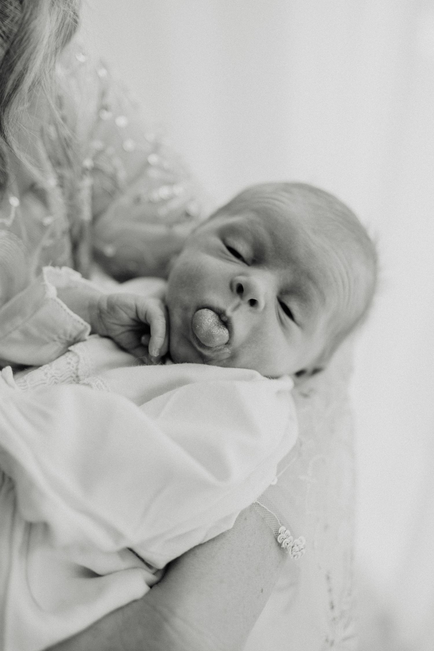 Geelong Lara Torquay Ocean Grove Barwon Heads newborn maternity pregnancy family motherhood couples photographer photography photoshoot