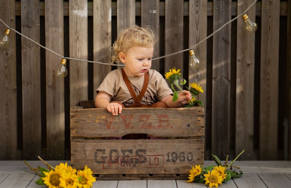 Barnfotograf. Barnfotografering. Syskonfotografering. Familjefotograf. Gravidfotograf. Tyresö Stockholm